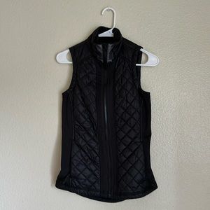 XXS Athleta Rock Springs puffer vest